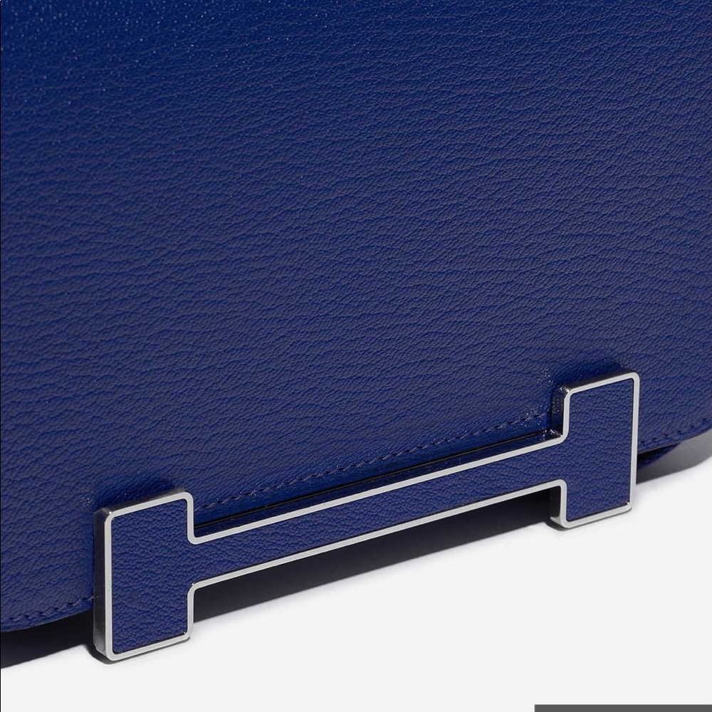 Authentic Hermes mint condition Hermes Geta never worn brand new with receipt